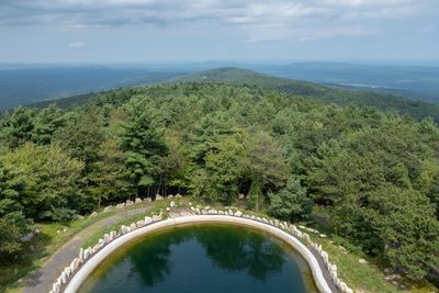 reservoir